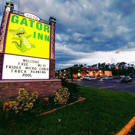 Gator Inn Кисими Екстериор снимка